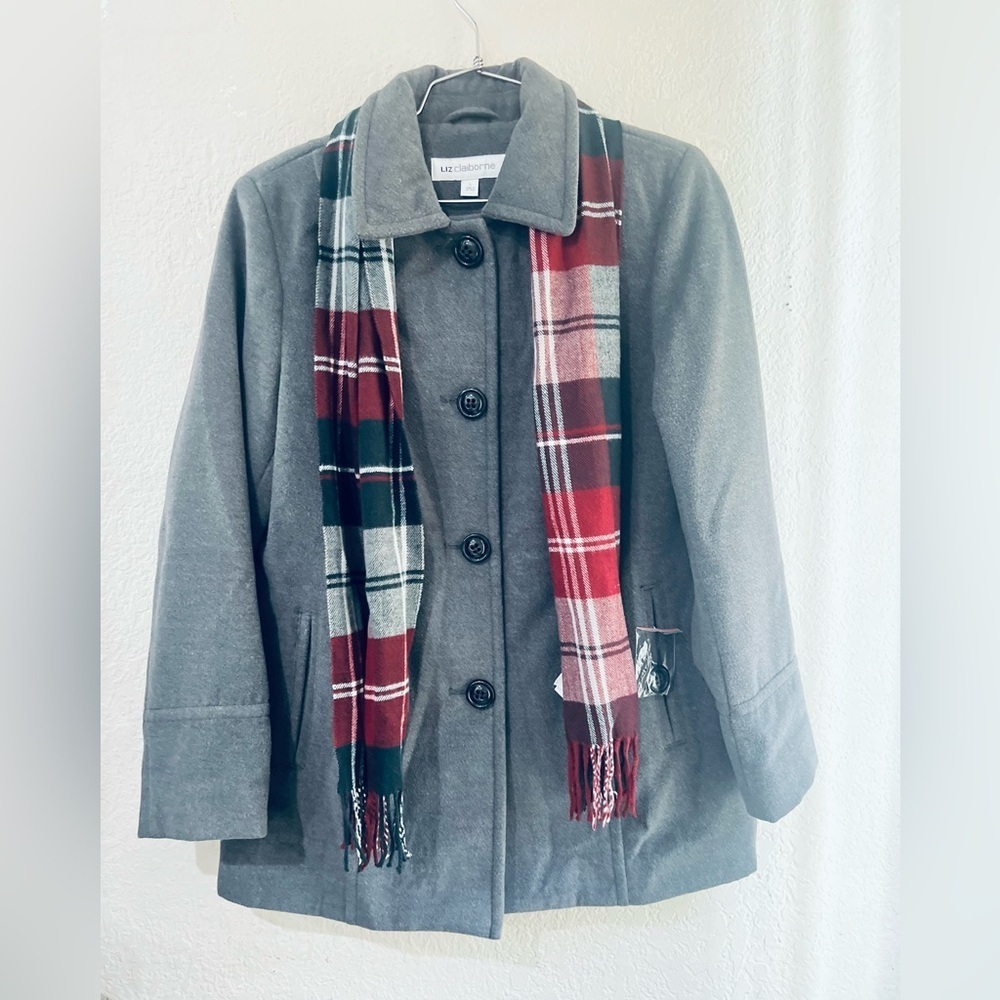 Liz Claiborne Women’s coat size L by Liz Claiborne